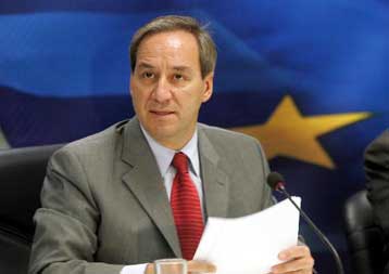 Εν μέσω διαφωνιών η δημοσιονομική απογραφή της κυβέρνησης