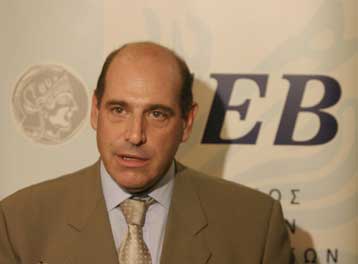 Μόνο το «λιγότερο» κράτος μπορεί να σταματήσει τη διαπλοκή, λέει ο πρόεδρος του ΣΕΒ