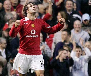 Η Μάντσεστερ Γιουνάιτεντ σταμάτησε το αήττητο της Αρσεναλ