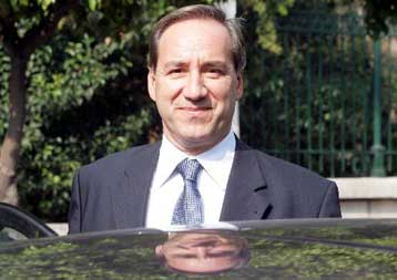 Το κράτος θα παραμείνει κύριος μέτοχος του ΟΤΕ, δεσμεύεται ο Γ.Αλογοσκούφης