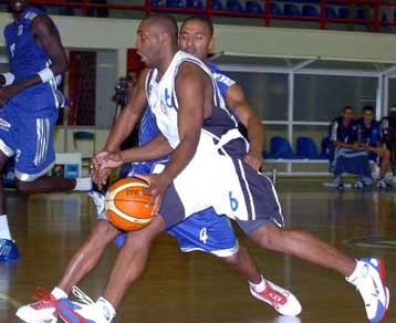 Με το… αριστερό ο Ηρακλής, με το… δεξί ο Ιωνικός ΝΦ στην «παρθενική» εμφάνισή του