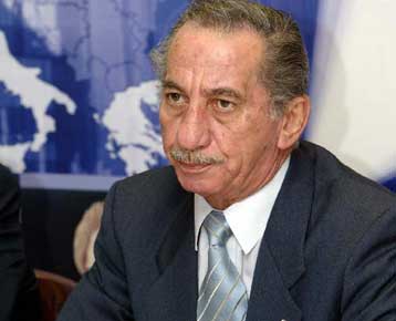 Χρηματοδοτήσεις των ΗΠΑ στην Κύπρο για την εξασφάλιση του «ναι»