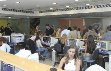 Καθυστερήσεις στις συναλλαγές πολιτών με εισαγγελίες μέσω των ΚΕΠ