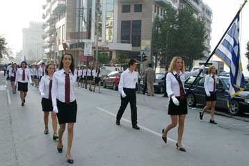 Εντυπωσιακή η μαθητική παρέλαση για την 28η Οκτωβρίου στη Θεσσαλονίκη