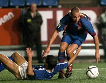 Μπαρτσελόνα, Βαλένθια έχασαν από «μικρές» ομάδες και έμειναν έξω από τη φάση των «32»