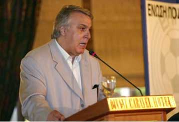 Εύκολη επανεκλογή Γκαγκάτση στην ΕΠΟ, απουσία Μητρόπουλου