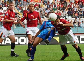 Kράτησε την απόσταση στην κορυφή η Γιουβέντους-Σκόραρε ο Δέλλας