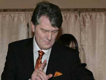 Προβάδισμα Γιουστσένκο στις προεδρικές εκλογές της Ουκρανίας, σύμφωνα με τα exit polls