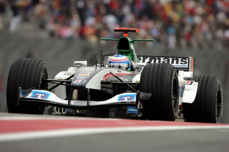 Πιέσεις προς την Ferrari για μείωση των δοκιμών