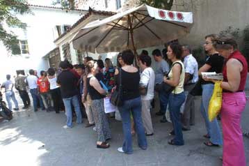 Στα αστικά κέντρα η πλειονότητα των μεταναστών – Το 10% του εργατικού δυναμικού