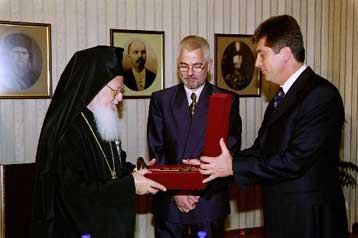 Επιστρέφουν στην Ελλάδα ιστορικά χειρόγραφα και κειμήλια από τη Βουλγαρία