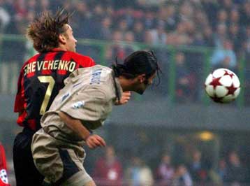 Μεγάλο ντέρμπι στο «Καμπ Νου» για Μπαρτσελόνα και Μίλαν