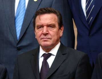 Προβληματισμός στη Γερμανία σχετικά με τη διεξαγωγή δημοψηφίσματος για το Ευρωσύνταγμα