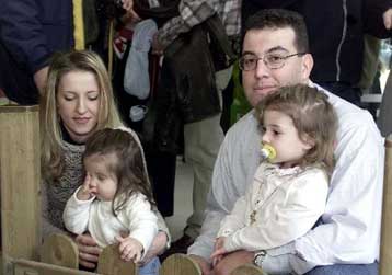 «Όχι» στην εξωσωματική γονιμοποίηση για γυναίκες άνω των 50 ετών με νέο νομοσχέδιο