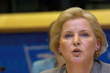 Η Λετονία απέσυρε την επίτροπό της στην ΕΕ – Ο Φρ.Φρατίνι υποψήφιος της Ιταλίας;