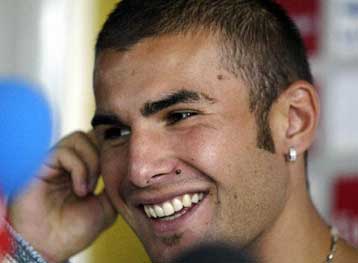 Εκτός εθνικής Ρουμανίας ο Μούτου, εντός πλάνων όμως της Γαλατάσαραϊ