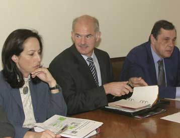 Για παιχνίδια στο χώρο της Δικαιοσύνης κατηγόρησε την κυβέρνηση ο Γ.Παπανδρέου