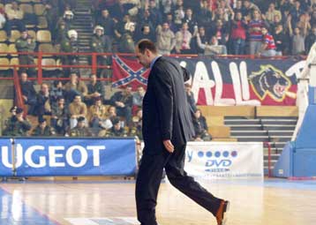 «Τέλος» ο Καλαφατάκης από την τεχνική ηγεσία του Πανιωνίου, αγνοεί τους λόγους