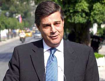 Έντονες αντιδράσεις πυροδοτούν οι δηλώσεις Αράπογλου για οικονομία και επιχειρήσεις