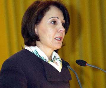 Κωλυσιεργία στο θέμα του Νέου Μουσείου Ακροπόλεως καταγγέλλει η Μ.Δαμανάκη