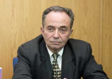 Παραίτηση μέλους του ΔΙΚΑΤΣΑ με αιχμές κατά της υπουργού Παιδείας