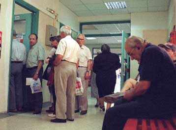 Αυξάνονται έως και 8% οι εισφορές στο ΤΕΒΕ