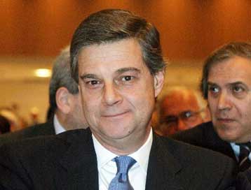 Τοποθέτηση Καραμανλή για τις δηλώσεις Αράπογλου ζητά η ΓΣΕΒΕΕ