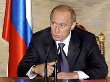 Αναβολή της συνόδου κορυφής ΕΕ-Ρωσίας ζήτησε ο Βλ.Πούτιν