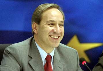 Αισιοδοξία Αλογοσκούφη από τις επαφές του στη Γερμανία και τη συνάντηση με Αϊχελ