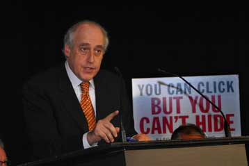 Μηνύσεις εναντίον όσων διακινούν πειρατικά ταινίες μέσω Internet θα υποβάλει η ΜΡΑΑ