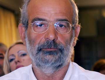 Διαβεβαιώσεις ότι δεν ισχύει η εγκύκλιος Ματθία ζητά ο Αλέκος Αλαβάνος