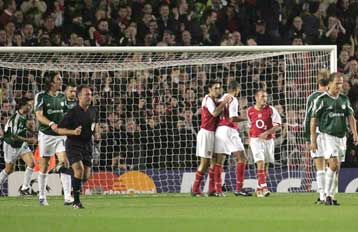 Ο Ανρί υποστηρίζει ότι φοβήθηκε να πανηγυρίσει το γκολ κατά του ΠΑΟ στο «Χάιμπουρι»!