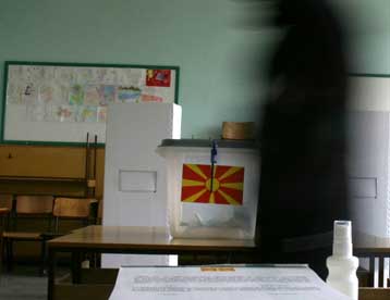 Δημοψήφισμα την Κυριακή στην ΠΓΔΜ για το νόμο που ενισχύει τις εξουσίες των Αλβανών