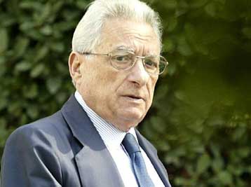 Οδηγίες από την Αθήνα ζητεί ο Έλληνας πρέσβης στην ΕΕ εν όψει της Συνόδου Κορυφής