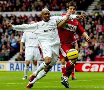 Εκτός έδρας ισοπαλία για την Μπόλτον του Γιαννακόπουλου