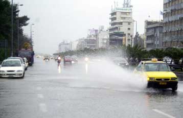 Σημαντικά προβλήματα στο Λεκανοπέδιο από τις έντονες βροχοπτώσεις