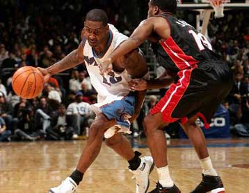 Νικηφόρα πορεία για Ράπτορς, Λέικερς και Σουπερσόνικς