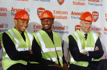 Με την κατάθεση του Βενγκέρ κλείνει ο φάκελος του «ντέρμπι της ντροπής»