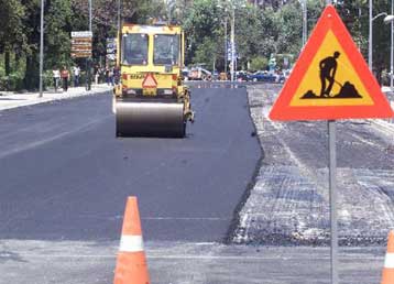Με μειοδοτικό διαγωνισμό και οι μελέτες των δημοσίων έργων