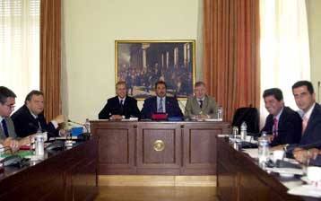 Προς περιορισμό των στρατιωτικών μαρτύρων κινείται η Εξεταστική για τους εξοπλισμούς