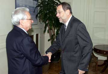 Το θέμα της ονομασίας της ΠΓΔΜ έθεσε ο Π.Μολυβιάτης στον Χ.Σολάνα