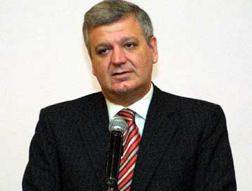 Καταγγελίες Πρωτόπαπα στη Βουλή κατά του διοικητή της Αγροτικής Τράπεζας