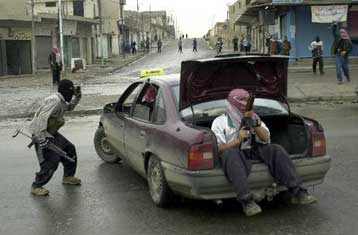 Στα χέρια των Αμερικανών το μεγαλύτερο τμήμα της Φαλούτζα – Ισχυρή έκρηξη στη Βαγδάτη