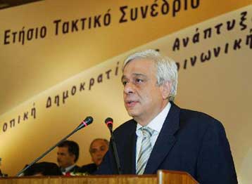 Στα Δημοτικά Συμβούλια οι αποφάσεις για τις πάγιες ανάγκες των δήμων, προτρέπει η ΚΕΔΚΕ