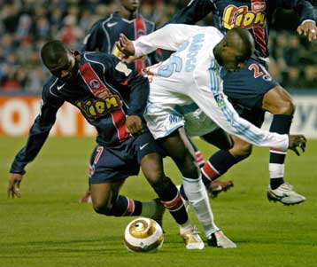 Η Λιλ εκμεταλλεύτηκε την ατυχία της Λιόν, νέα επικράτηση της ΠΣΖ επί της Μαρσέιγ