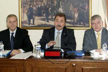 Αντικρουόμενα συμπεράσματα από την κατάθεση Χατζηγιαννίδη στην Εξεταστική Επιτροπή