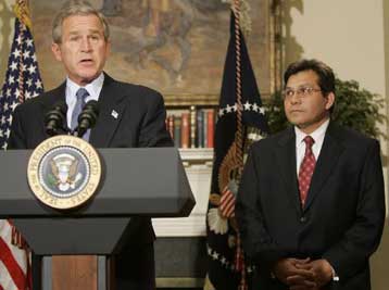 Σύμμαχος από το Τέξας ο «εκλεκτός» του Μπους για το υπουργείο Δικαιοσύνης των ΗΠΑ