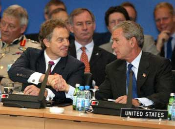 Στο Λευκό Οίκο την Πέμπτη ο Τόνι Μπλερ μπροστά σε ακόμη τέσσερα έτη συμμαχίας