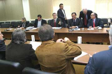 Η κυβέρνηση δεν θέτει θέμα ασφαλιστικού, δηλώνει ο Πάνος Παναγιωτόπουλος