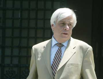 Δικαίωμα ψήφου στις δημοτικές εκλογές δίνει η ΕΕ στους μετανάστες